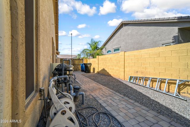 4019 E Del Rio Street, Gilbert, AZ 85295