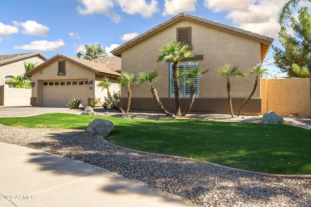 4019 E Del Rio Street, Gilbert, AZ 85295