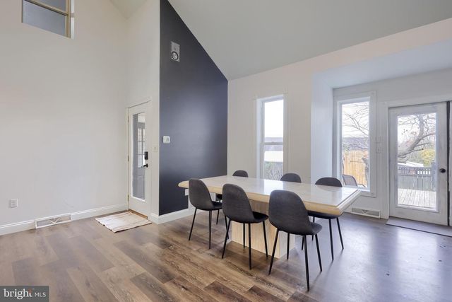 837 CENTERVILLE RD, Lancaster, PA 17601