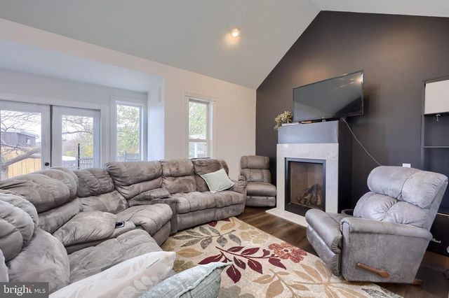 837 CENTERVILLE RD, Lancaster, PA 17601