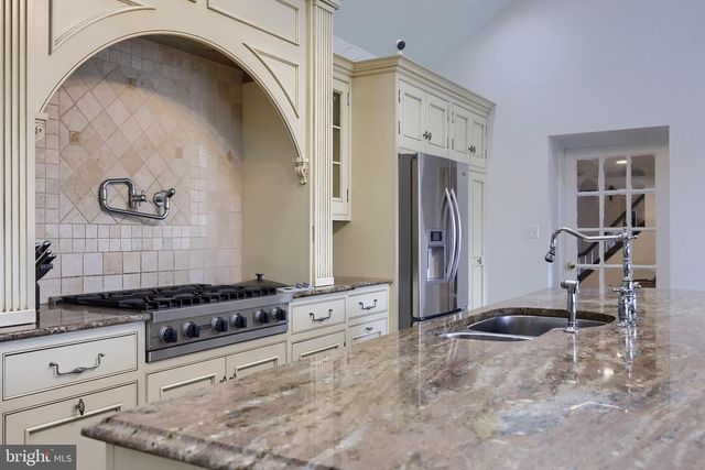 837 CENTERVILLE RD, Lancaster, PA 17601