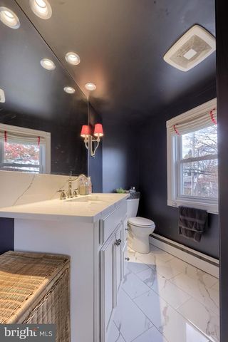 837 CENTERVILLE RD, Lancaster, PA 17601