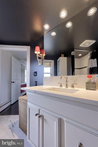 837 CENTERVILLE RD, Lancaster, PA 17601