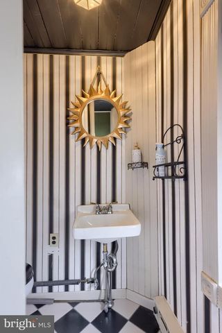 837 CENTERVILLE RD, Lancaster, PA 17601