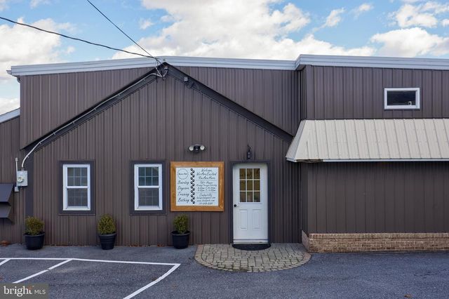 837 CENTERVILLE RD, Lancaster, PA 17601