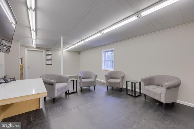 837 CENTERVILLE RD, Lancaster, PA 17601