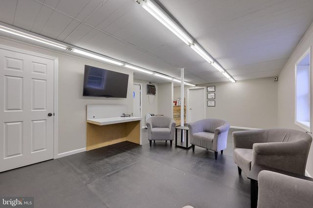 837 CENTERVILLE RD, Lancaster, PA 17601