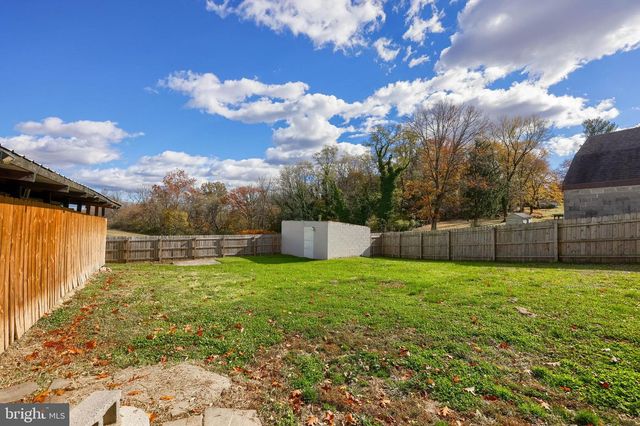 837 CENTERVILLE RD, Lancaster, PA 17601