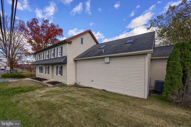 837 CENTERVILLE RD, Lancaster, PA 17601