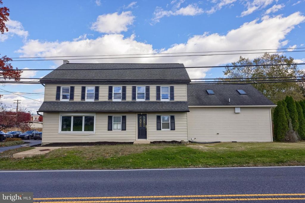 837 CENTERVILLE RD, Lancaster, PA 17601