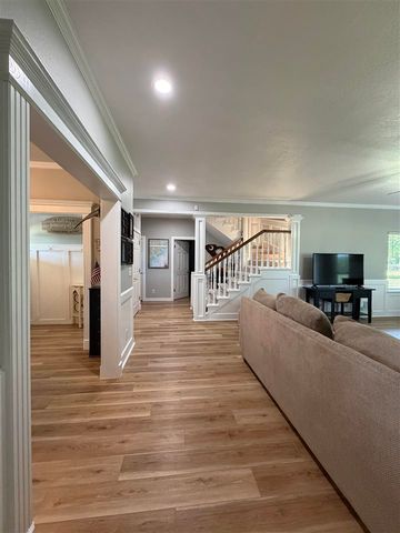 15 Goldenrod Way, Lawton, OK 73507