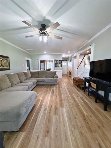 15 Goldenrod Way, Lawton, OK 73507
