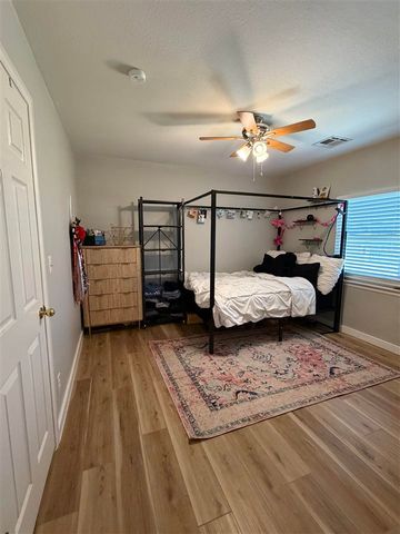 15 Goldenrod Way, Lawton, OK 73507