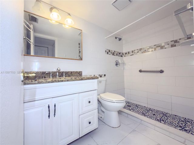 605 S State Road 7 1D, Margate, FL 33068