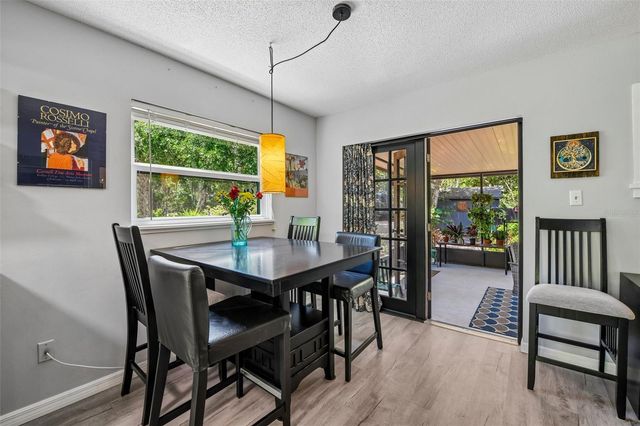 1073 CENTRAL STREET, Mount Dora, FL 32757