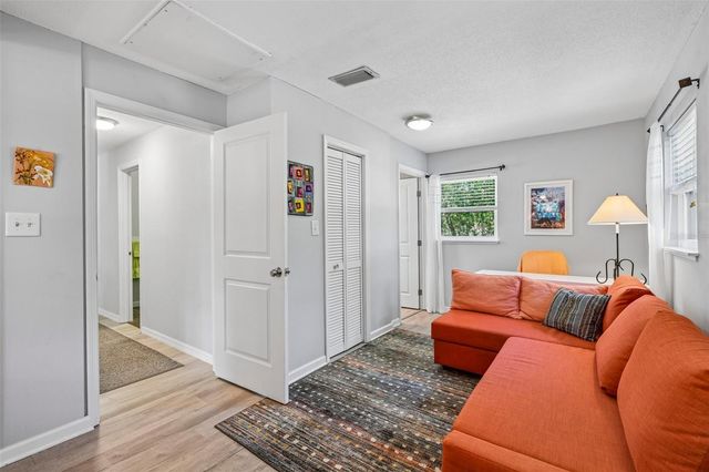 1073 CENTRAL STREET, Mount Dora, FL 32757