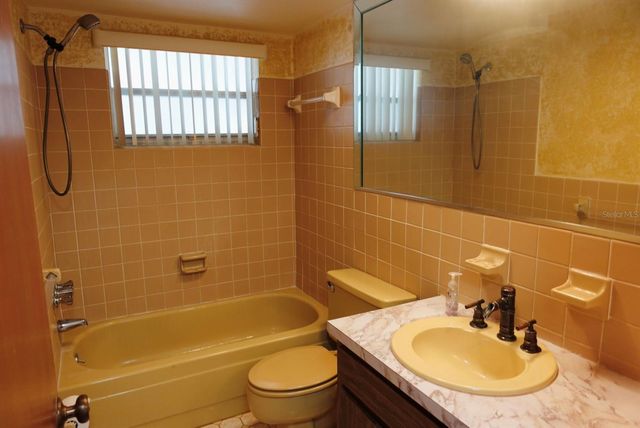 8948 SAINT REGIS LANE, Port Richey, FL 34668