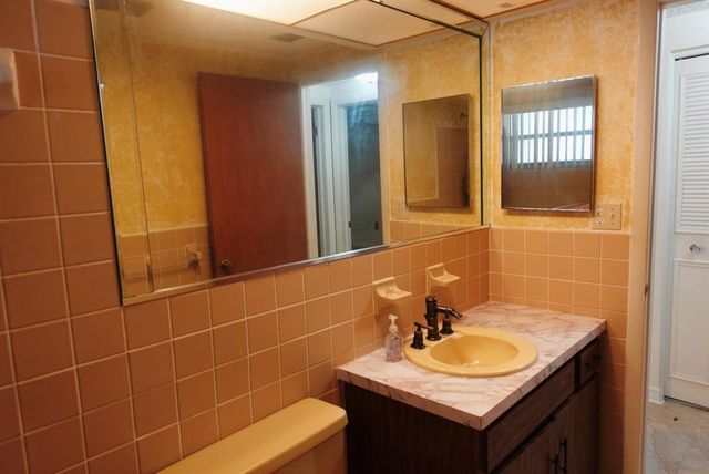 8948 SAINT REGIS LANE, Port Richey, FL 34668