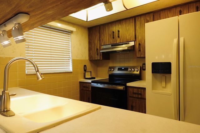 8948 SAINT REGIS LANE, Port Richey, FL 34668