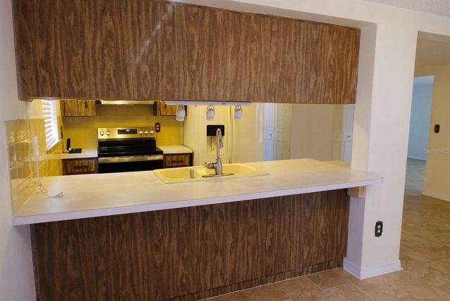 8948 SAINT REGIS LANE, Port Richey, FL 34668