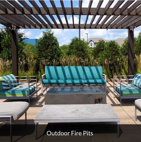 670 E Algonquin Road 4206, Schaumburg, IL 60173