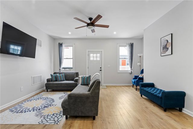 1015 Constance St, East Allegheny, PA 15212