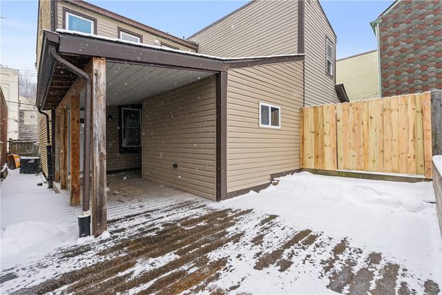 1015 Constance St, East Allegheny, PA 15212