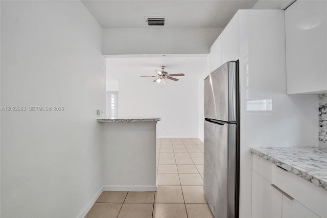 1140 N 74th Way, Hollywood, FL 33024