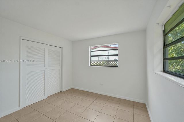 1140 N 74th Way, Hollywood, FL 33024