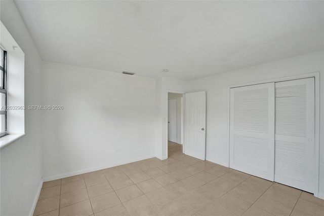 1140 N 74th Way, Hollywood, FL 33024