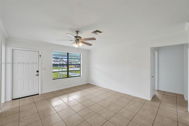 1140 N 74th Way, Hollywood, FL 33024