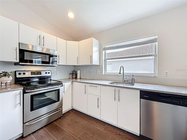 11438 ARBORSIDE BEND WAY, Windermere, FL 34786