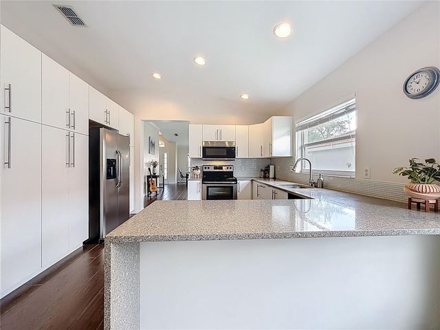 11438 ARBORSIDE BEND WAY, Windermere, FL 34786