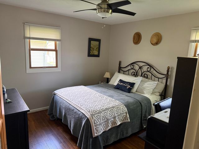 7727 Dakota Street, Merrillville, IN 46410