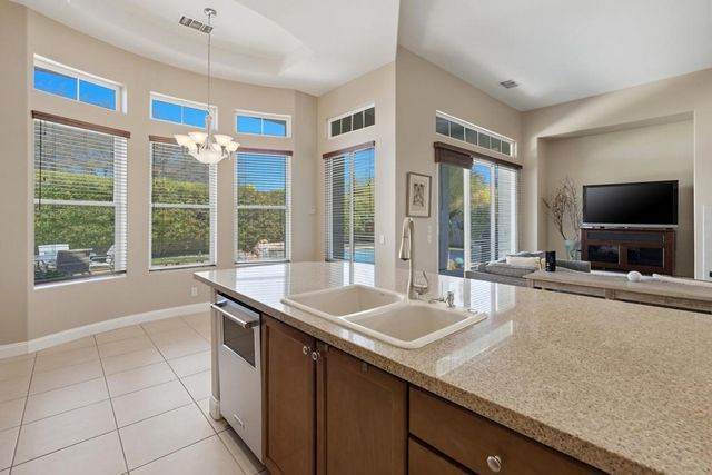 64 Via Las Flores, Rancho Mirage, CA 92270