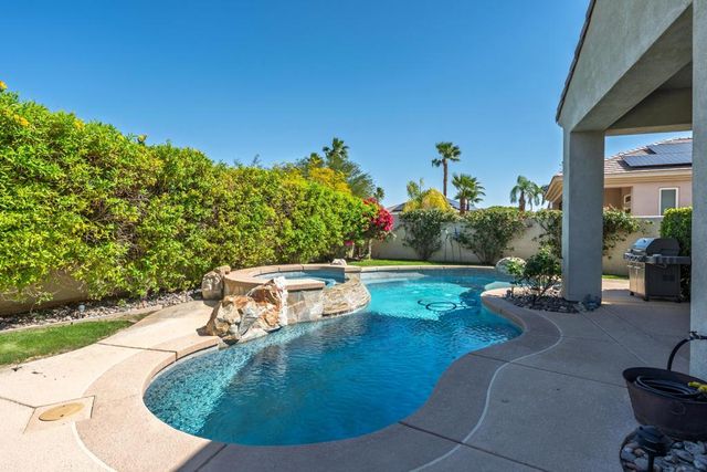 64 Via Las Flores, Rancho Mirage, CA 92270