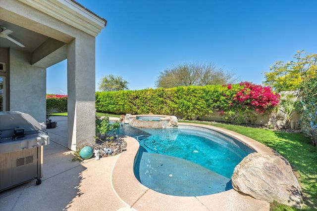 64 Via Las Flores, Rancho Mirage, CA 92270