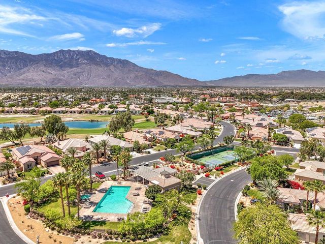 64 Via Las Flores, Rancho Mirage, CA 92270