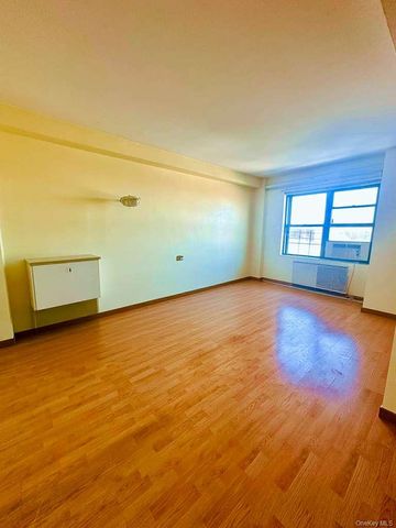 99-60 63 Road 7Q, Rego Park, NY 11374