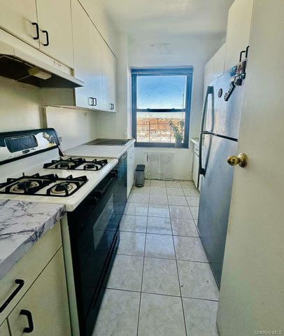 99-60 63 Road 7Q, Rego Park, NY 11374