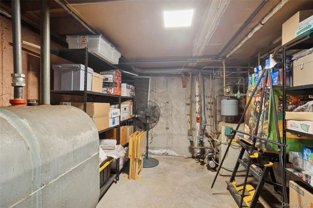 11 Pembrook Drive, Stony Brook, NY 11790