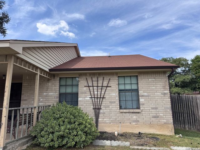 2533 Newning, Schertz, TX 78154