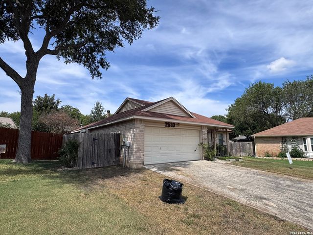 2533 Newning, Schertz, TX 78154