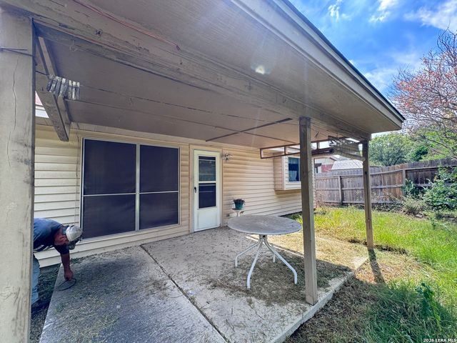 2533 Newning, Schertz, TX 78154