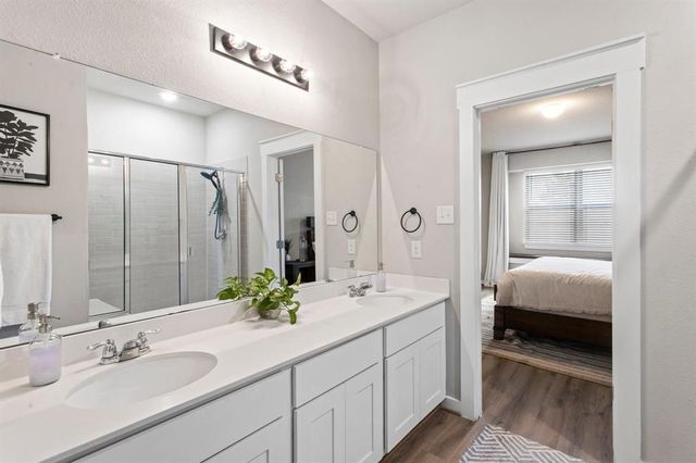 283 Fieldwood DR A, Buda, TX 78610