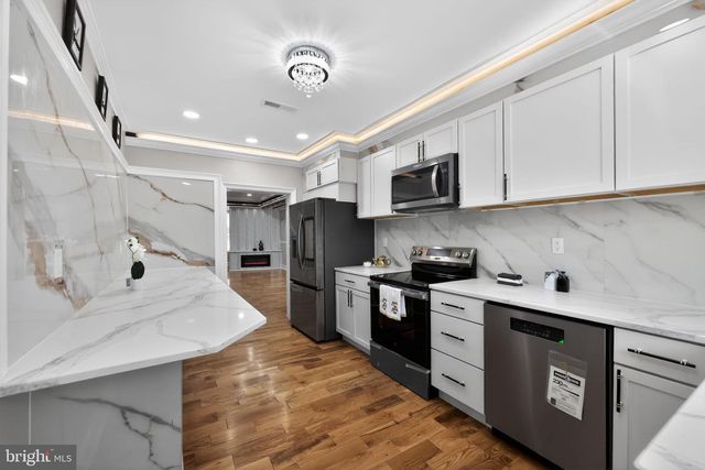 2046 DENNIE ST, Philadelphia, PA 19140