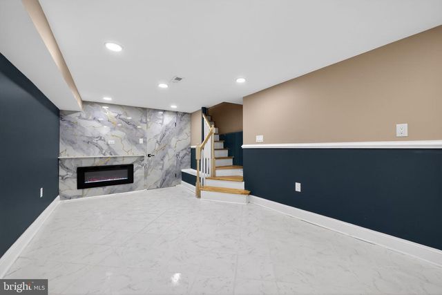 2046 DENNIE ST, Philadelphia, PA 19140