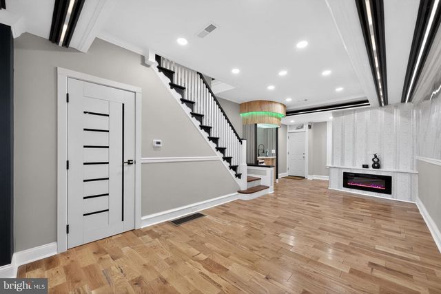 2046 DENNIE ST, Philadelphia, PA 19140