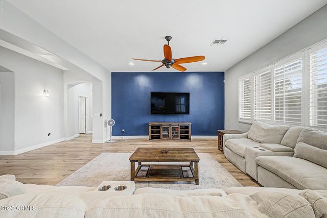 16773 W APACHE Street, Goodyear, AZ 85338