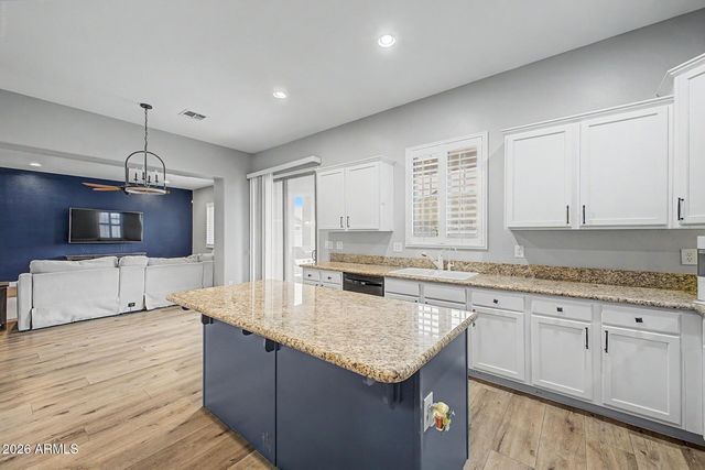 16773 W APACHE Street, Goodyear, AZ 85338